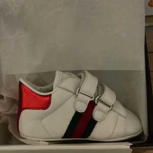 Gucci shoes